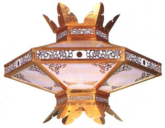 六角菱灯篭 楽天市場】【寺院用】 菱灯籠 六角型(旧菱) 胴地 本金箔押 電装